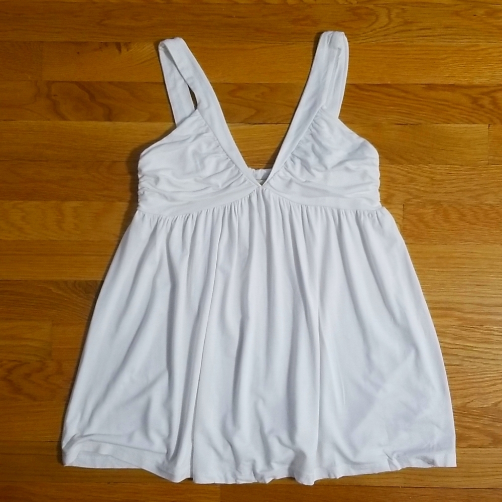 White Twenty One Sleeveless Top M